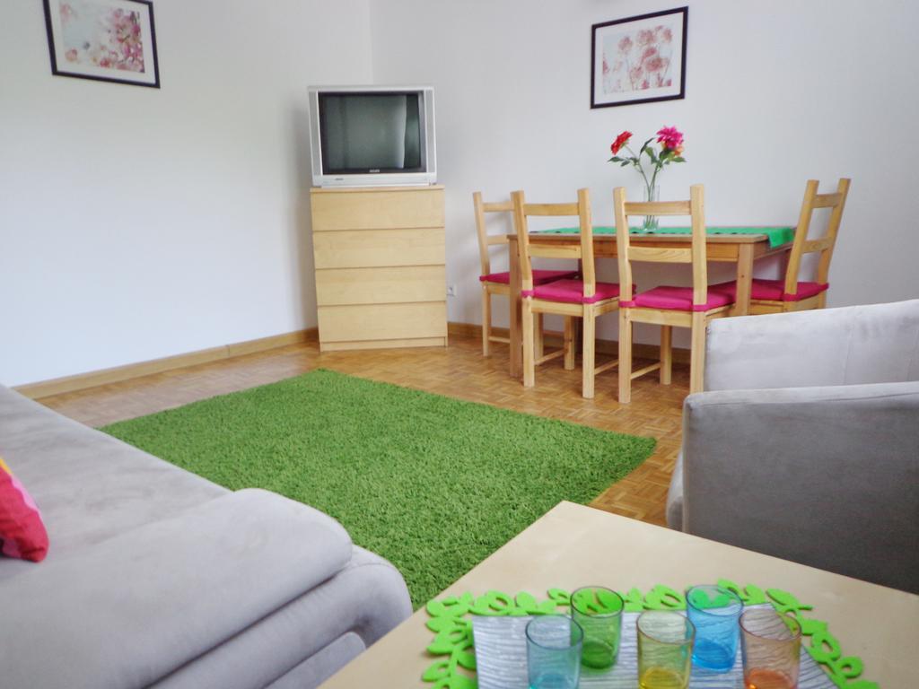 Jr Rental Apartments Pereca Prosta Warsaw Bilik gambar