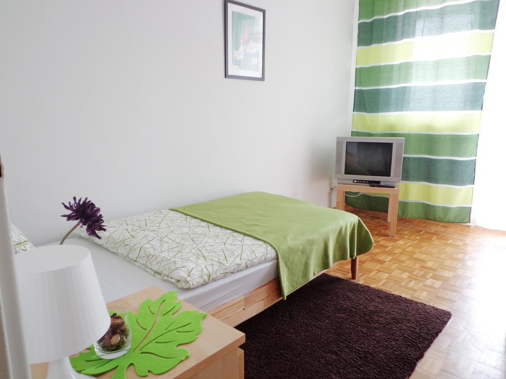 Jr Rental Apartments Pereca Prosta Warsaw Bilik gambar