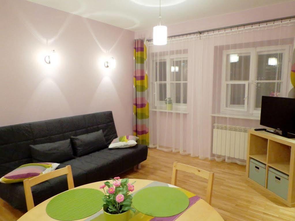 Jr Rental Apartments Pereca Prosta Warsaw Luaran gambar