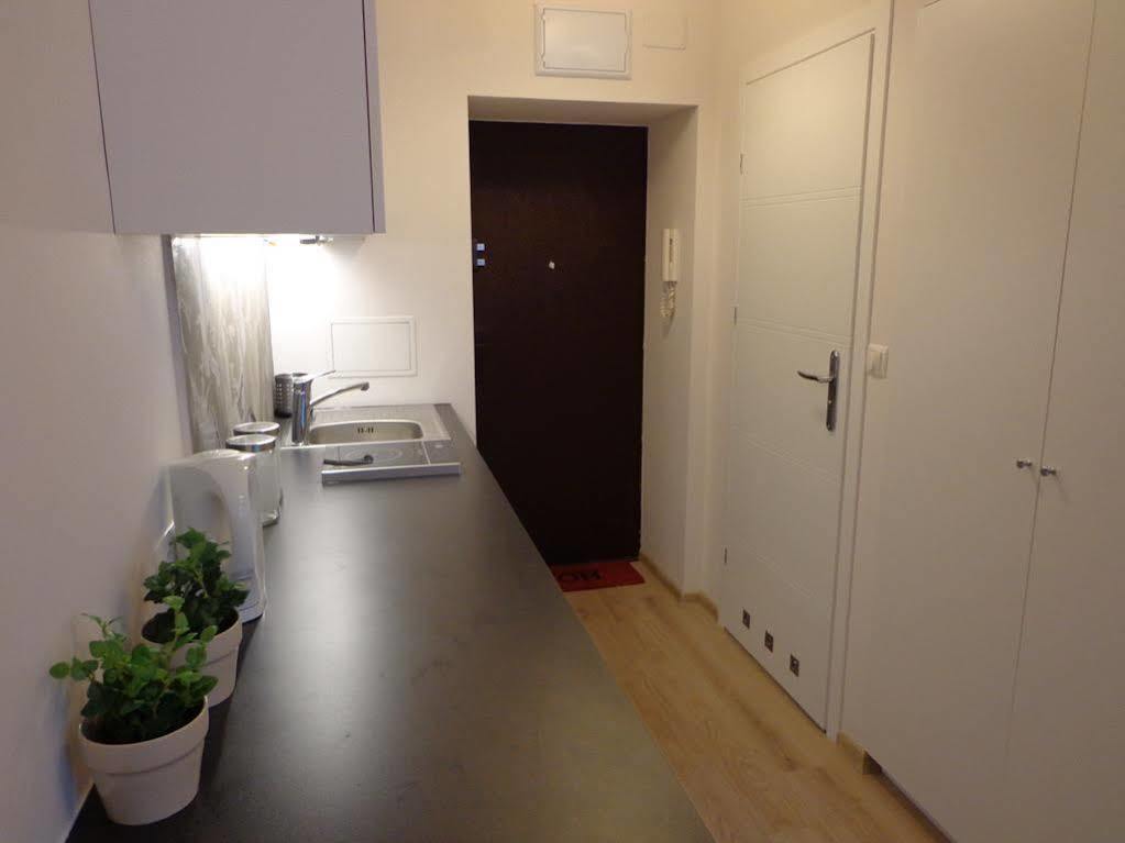 Jr Rental Apartments Pereca Prosta Warsaw Luaran gambar