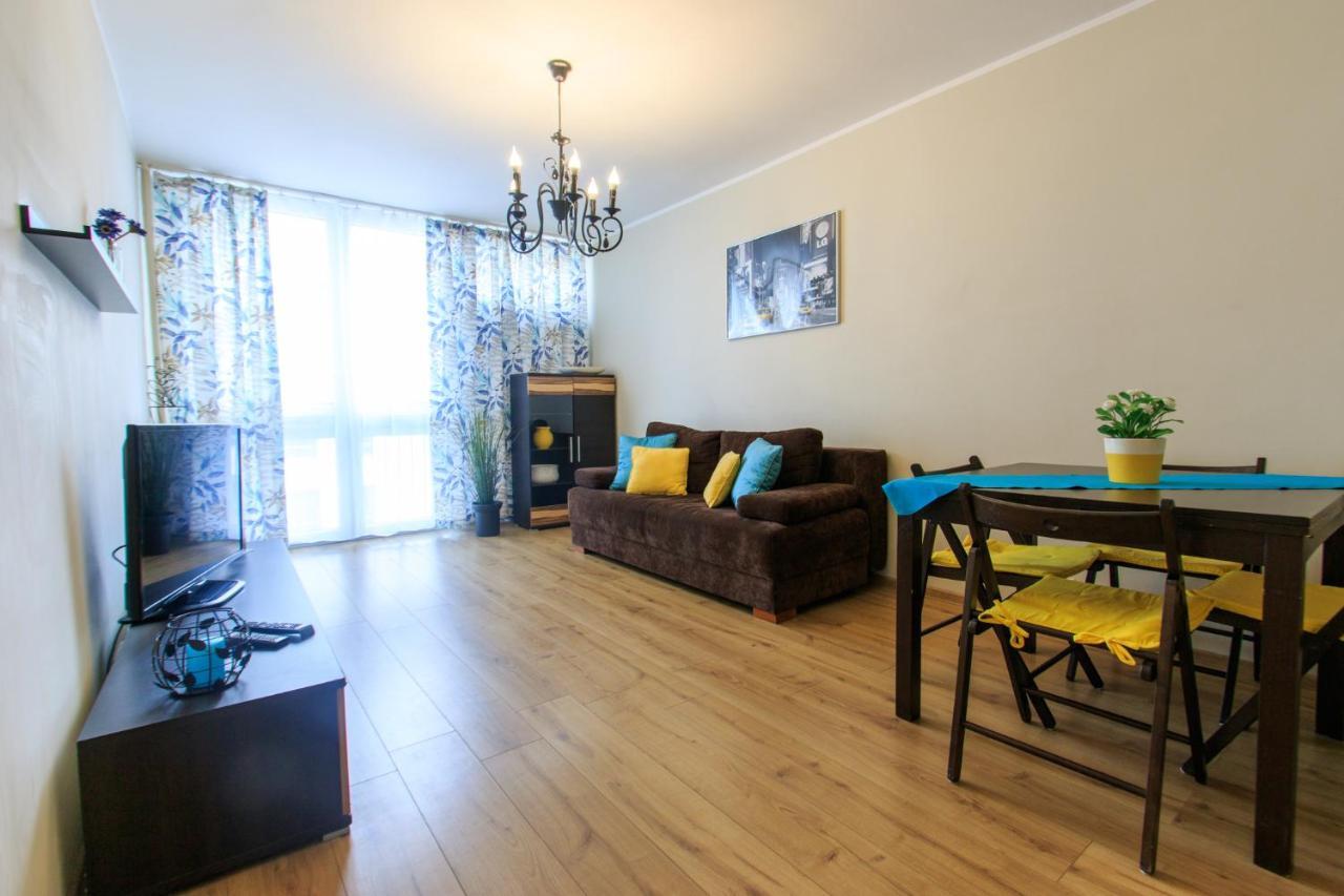 Jr Rental Apartments Pereca Prosta Warsaw Luaran gambar